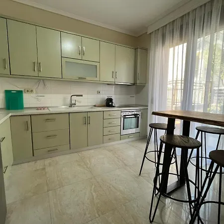 Artline Family Holiday home