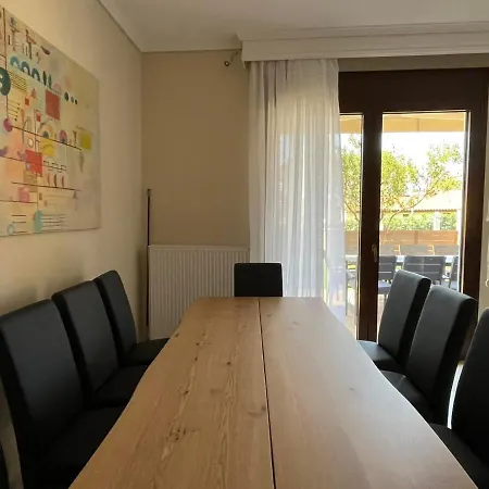 Holiday home Artline Family Flogita