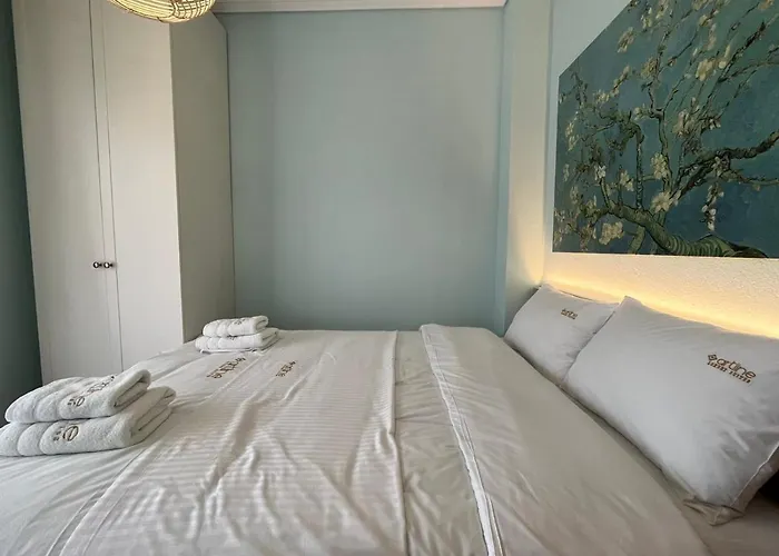 Artline Family * Flogita