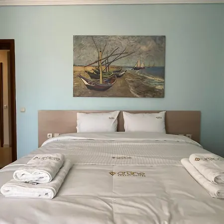 Artline Family Tatil Evi Flogita